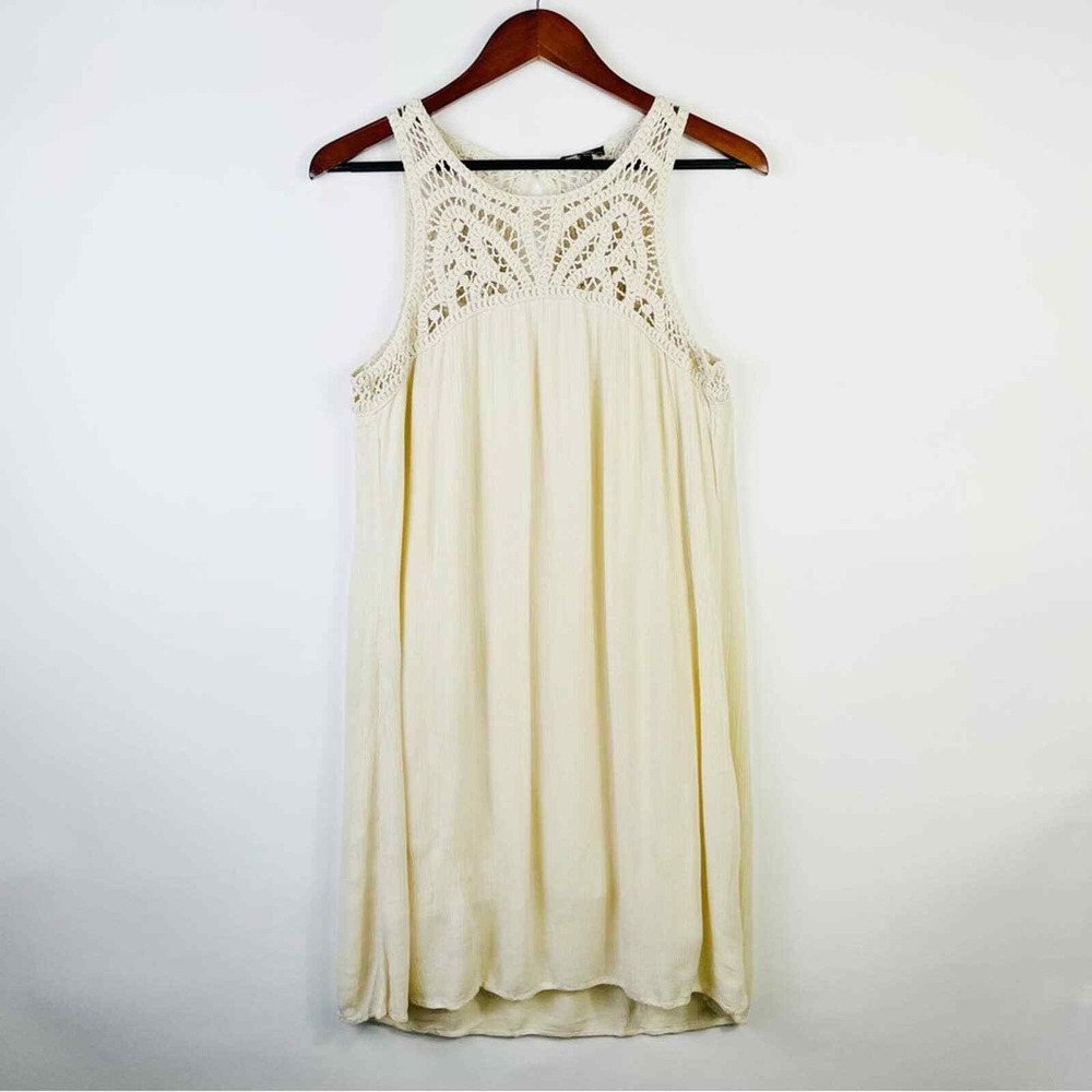 CUPIO‎ Beige Crochet Yoke Shift Dress Medium